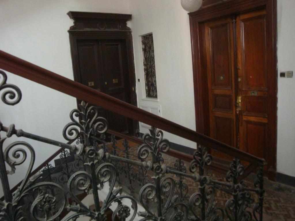 Gallery Hostel Prag Exteriör bild